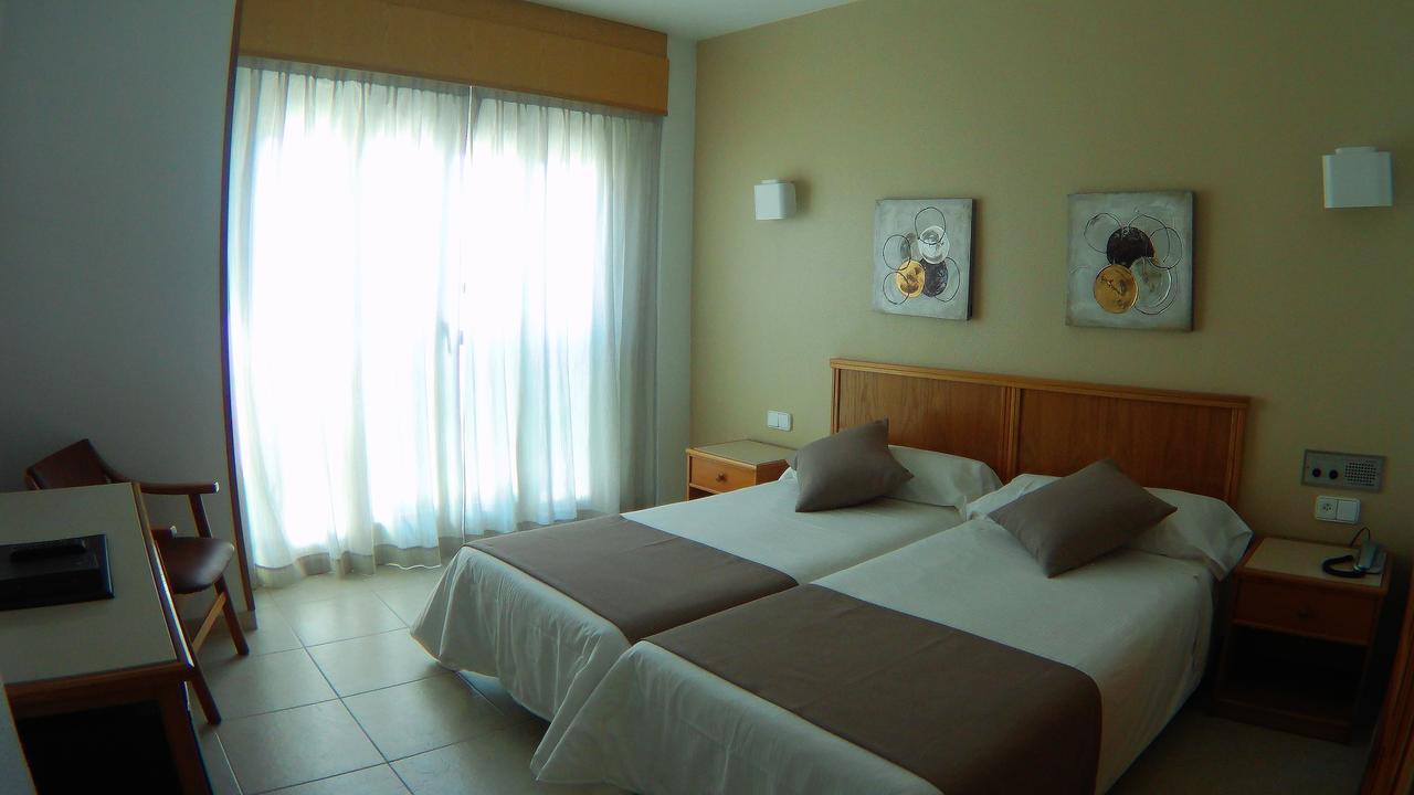 Hotel Albatros Gandia Exterior photo