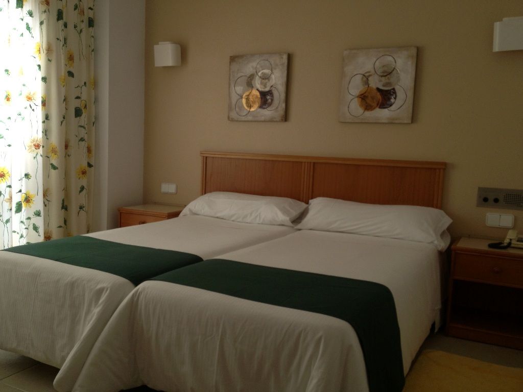 Hotel Albatros Gandia Exterior photo